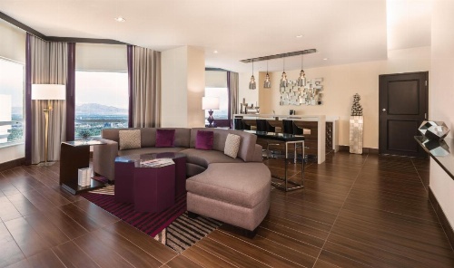 Harrah's Las Vegas Hotel image 19