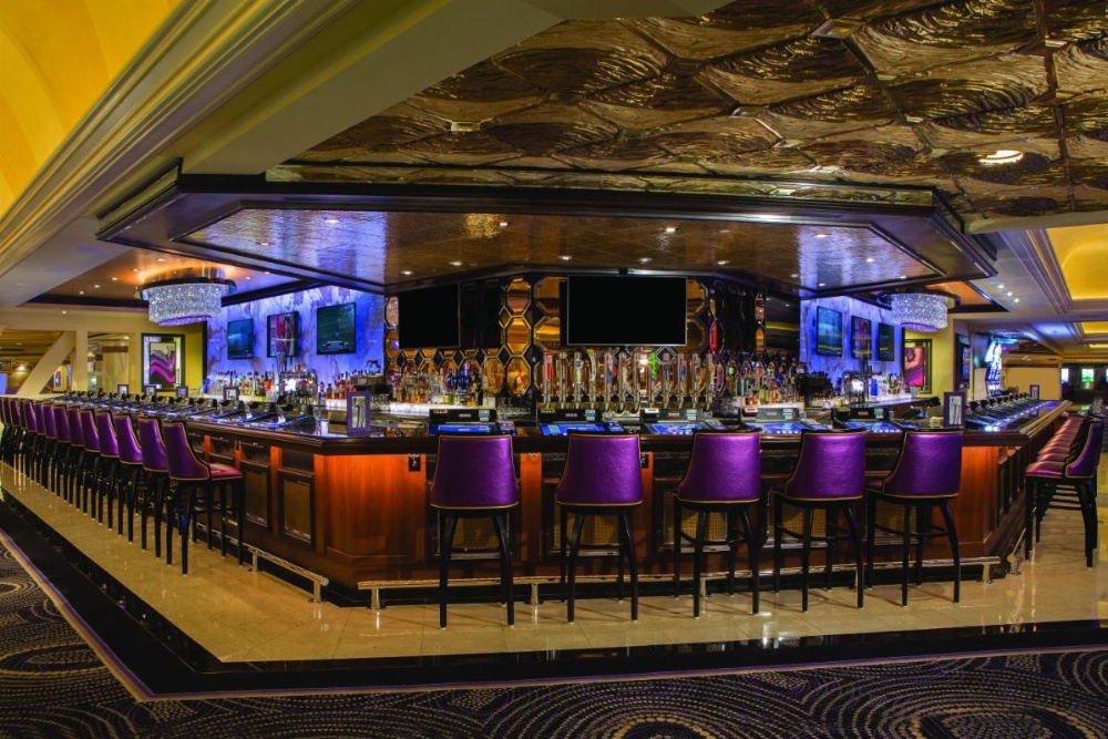 Harrah's Las Vegas Hotel Image 7